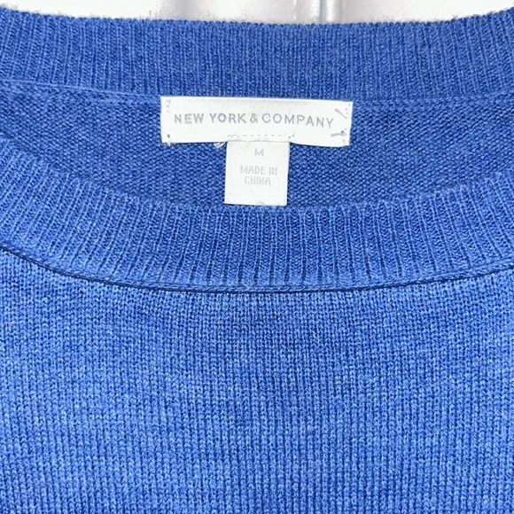 {New York & Company} Blue Sweater, Medium - Picture 4 of 6